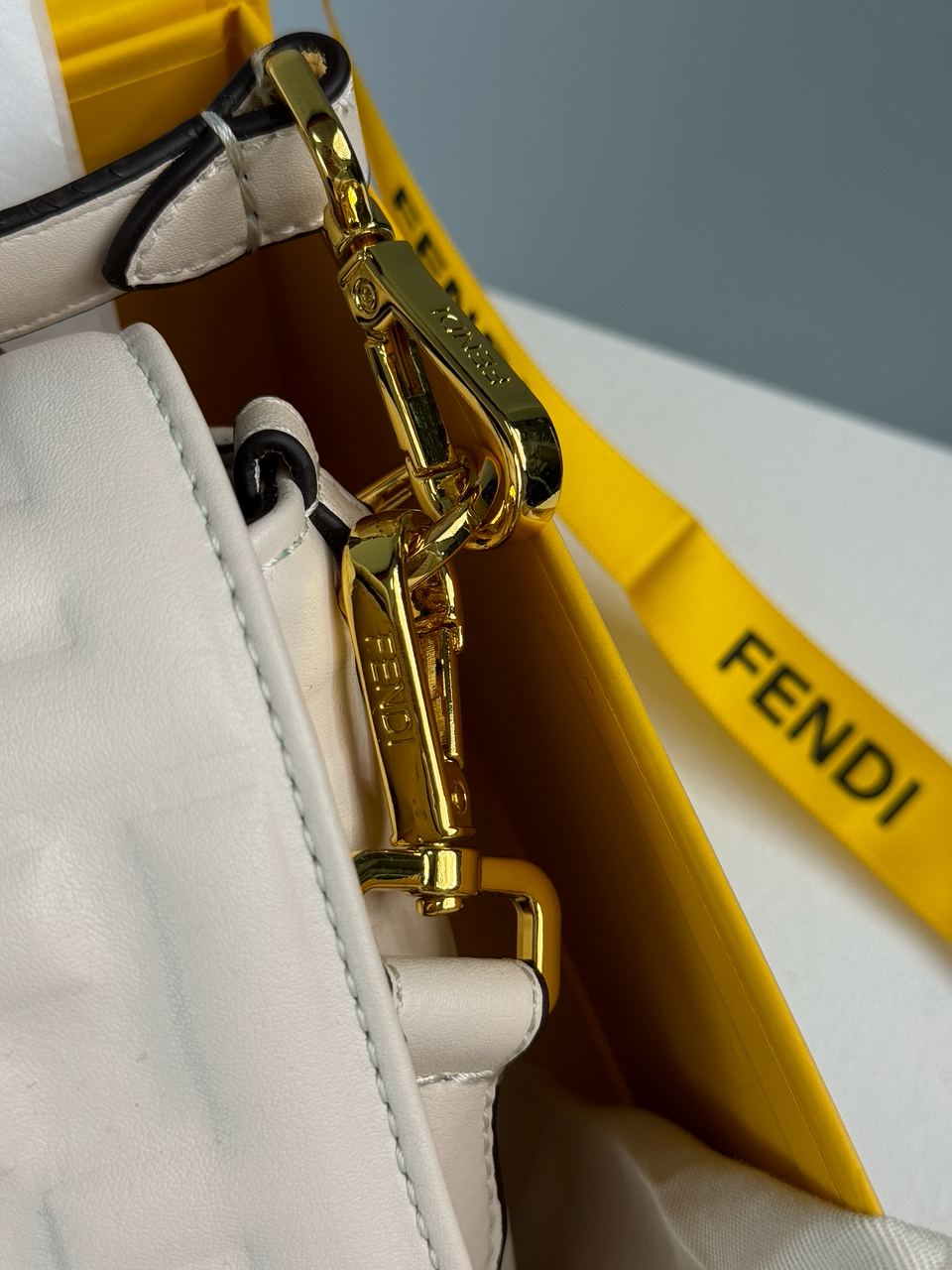 Fendi Baguette Cream Leather Bag - 19