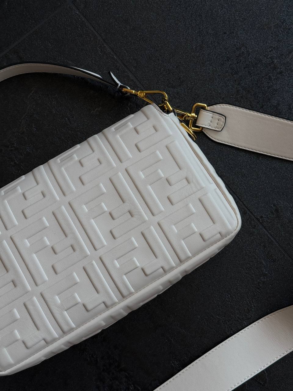 Fendi Baguette White Leather Bag - 5