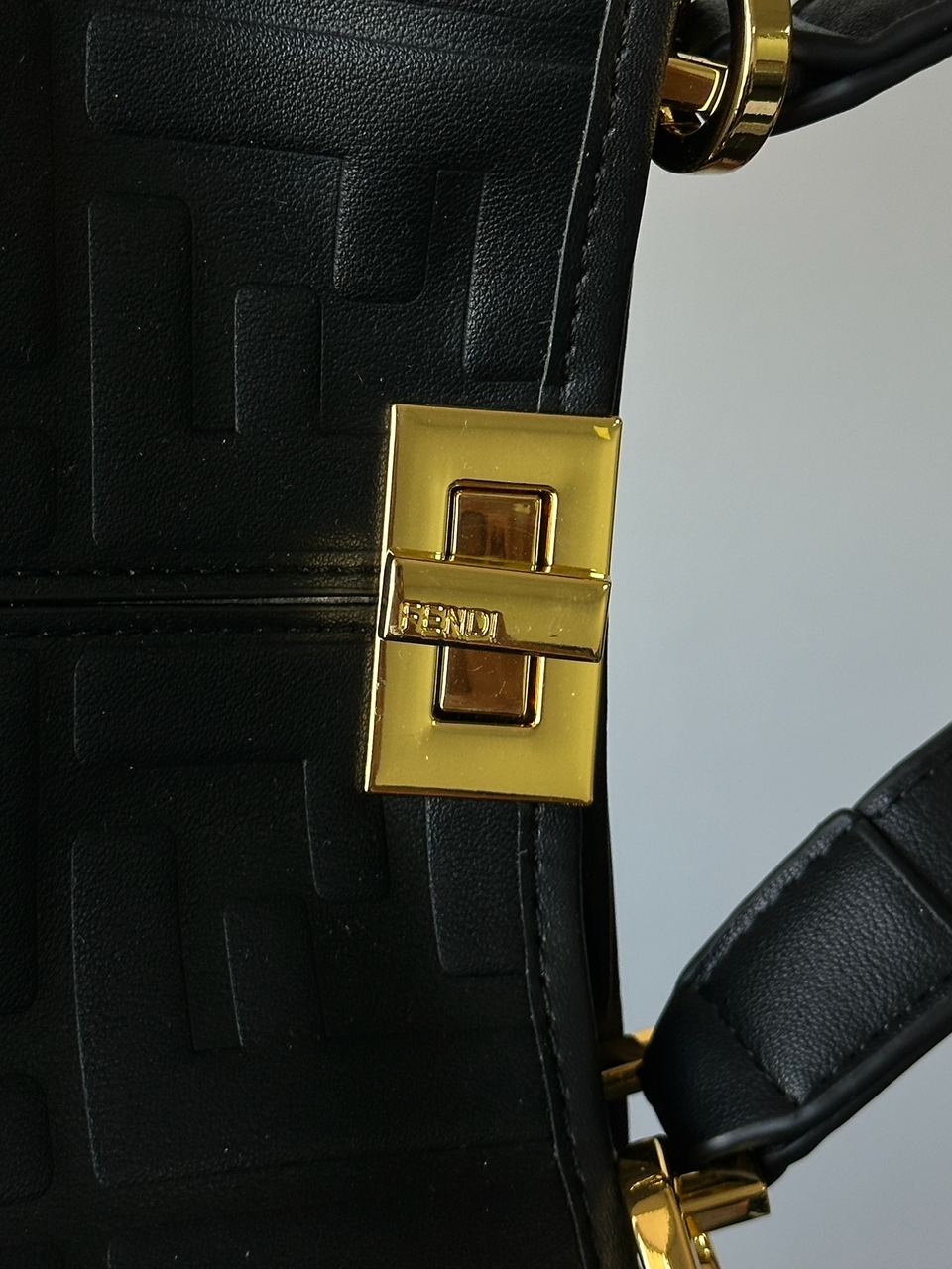 Fendi Black Leather Large Iconic Essentially Peekaboo Top Handle - 4