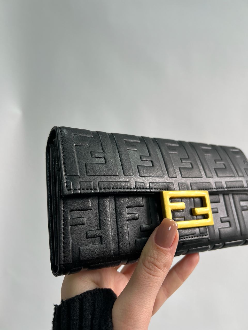 Fendi Black Leather Wallet - 5