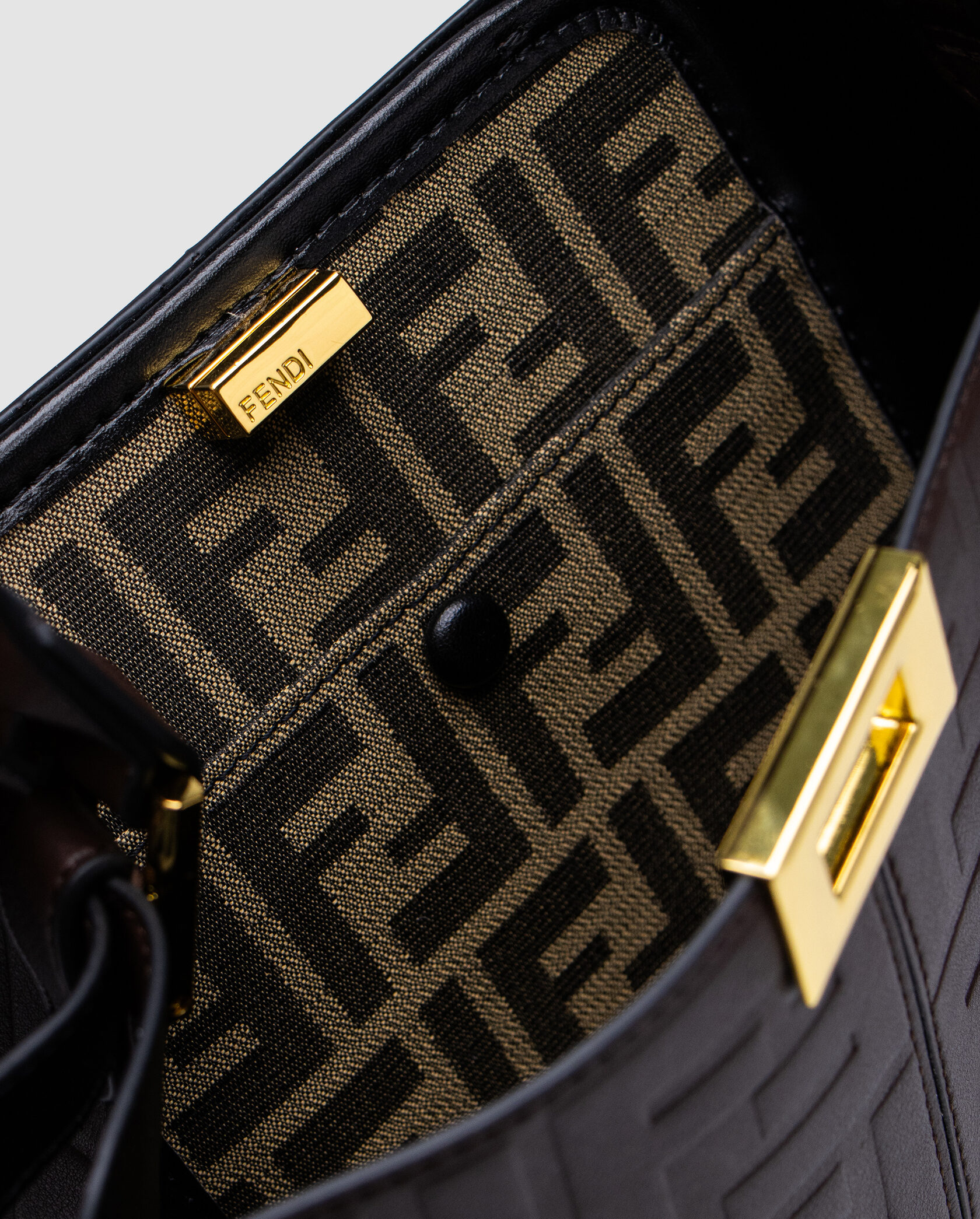 Fendi Brown Leather Large Iconic Essentially Peekaboo Top Handl - 14