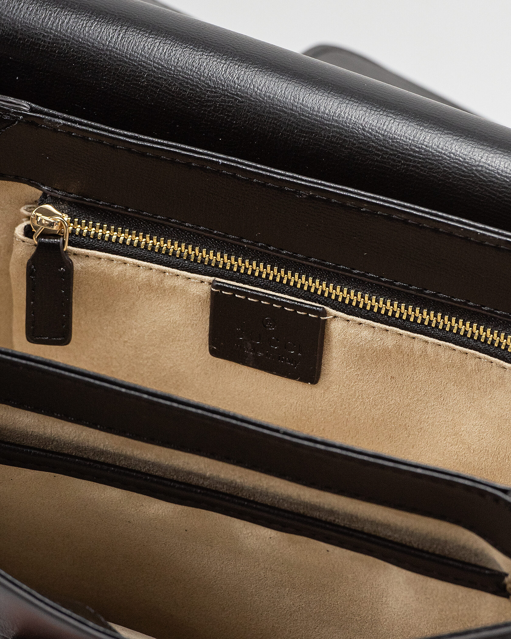 Gucci 1955 Horsebit Small Shoulder Bag in Black - 16