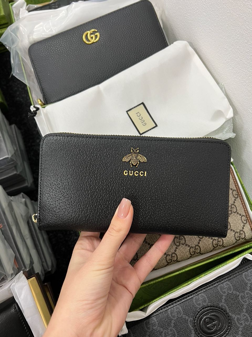 Gucci Animalier Leather Zip Around Wallet Black - 7