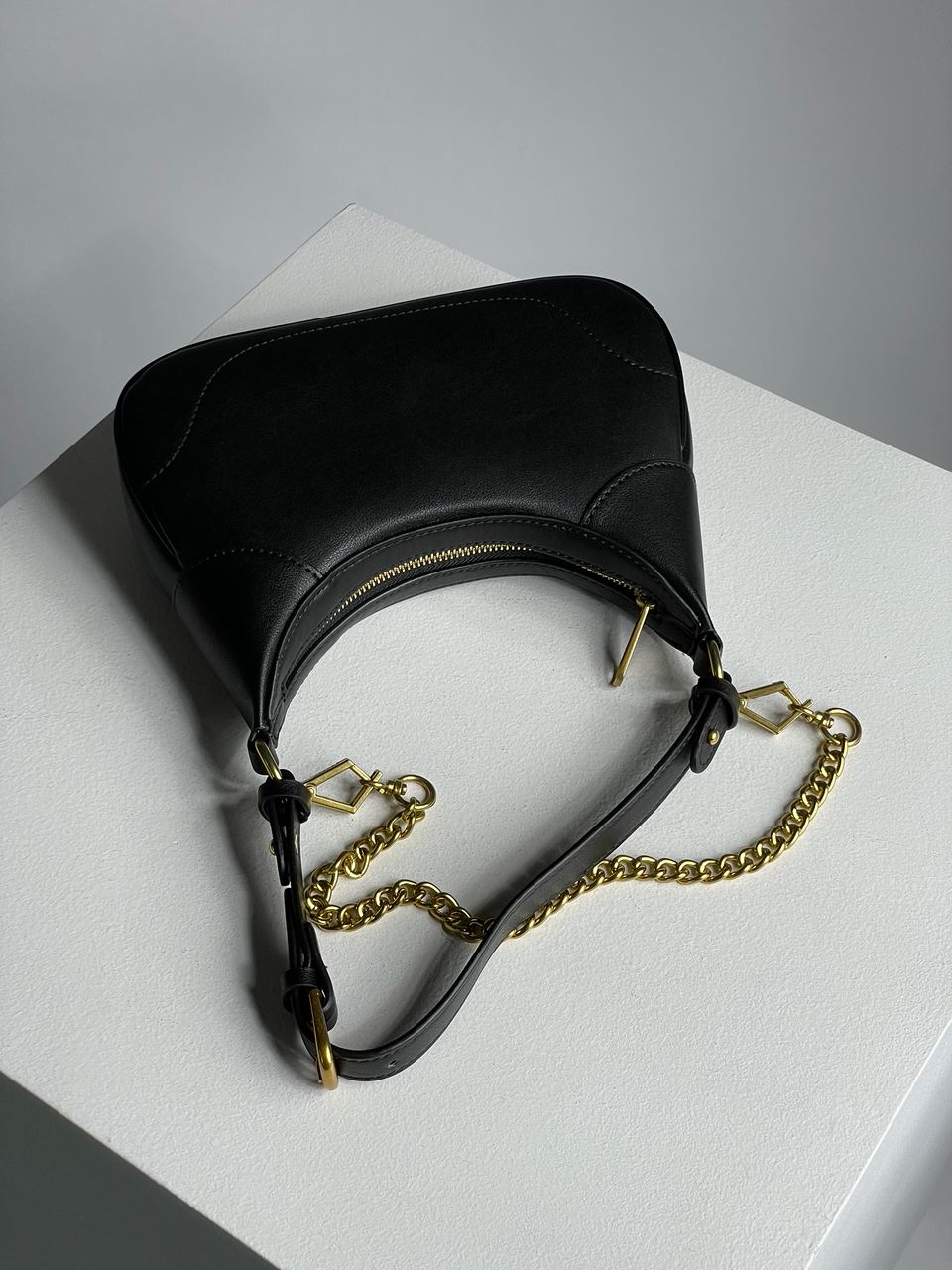 Gucci Aphrodite Small Shoulder Bag Black - 14