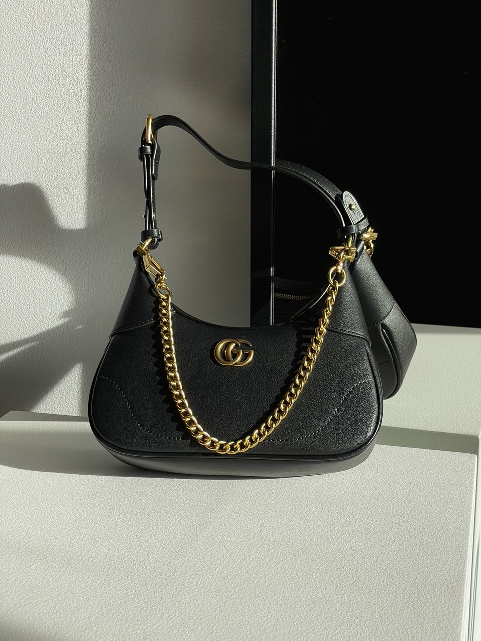 Gucci Aphrodite Small Shoulder Bag Black - 5
