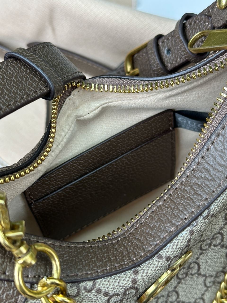 Gucci Aphrodite Small Shoulder Bag Grey - 23