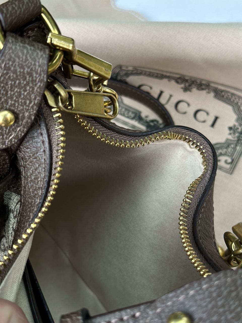 Gucci Aphrodite Small Shoulder Bag Grey - 24