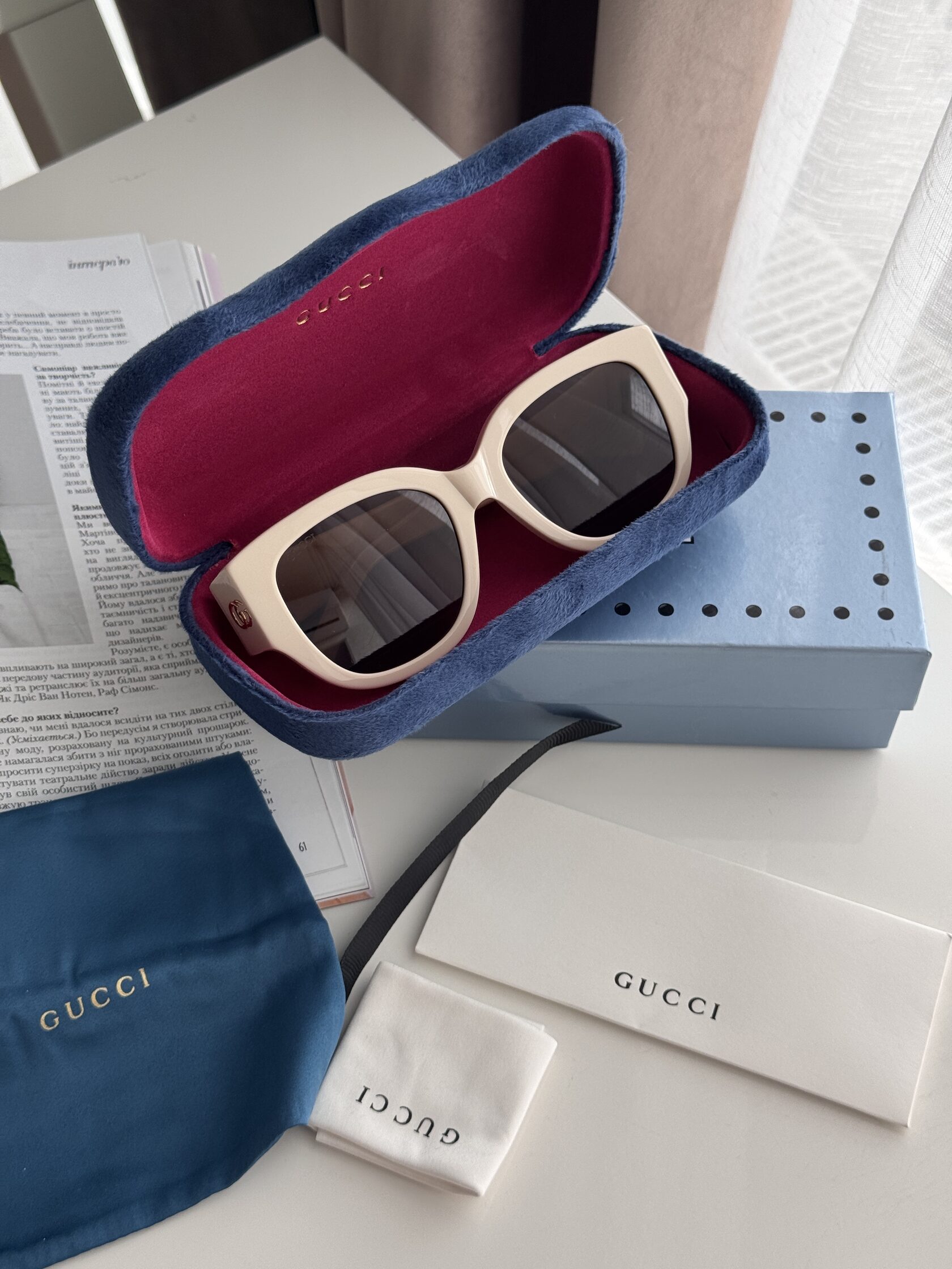 Gucci Beige/Brown GG1599SA 002 - 4