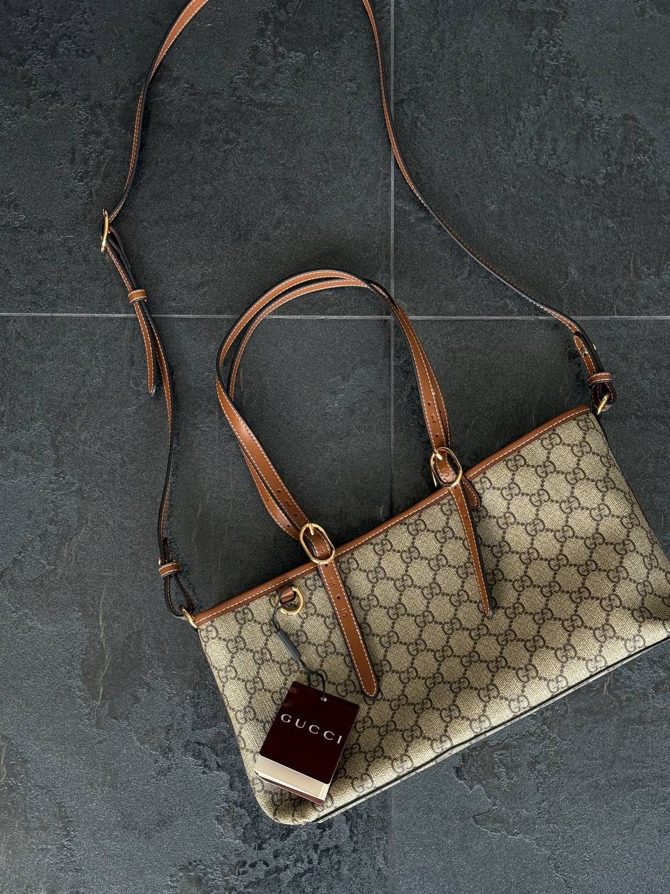 Gucci GG Emblem Medium Tote Bag - 6