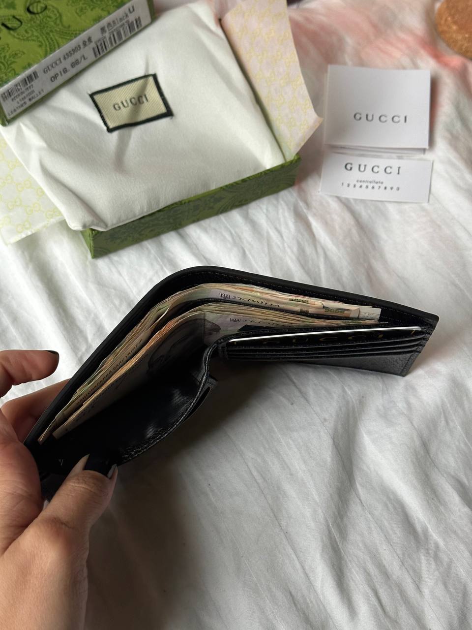 Gucci GG Marmont Bi-Fold Wallet - 12