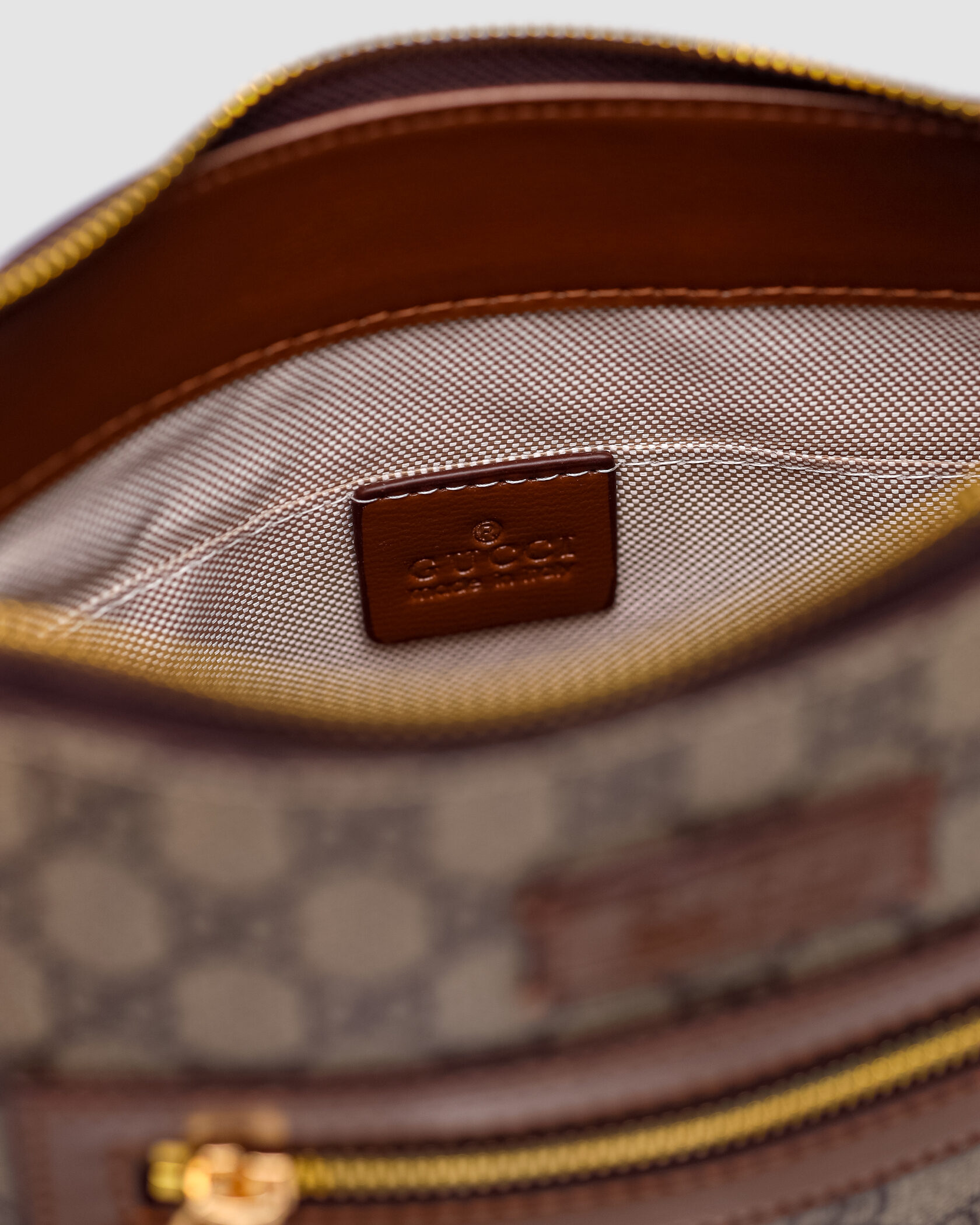 Gucci GG Supreme Shoulder Bag Brown - 12