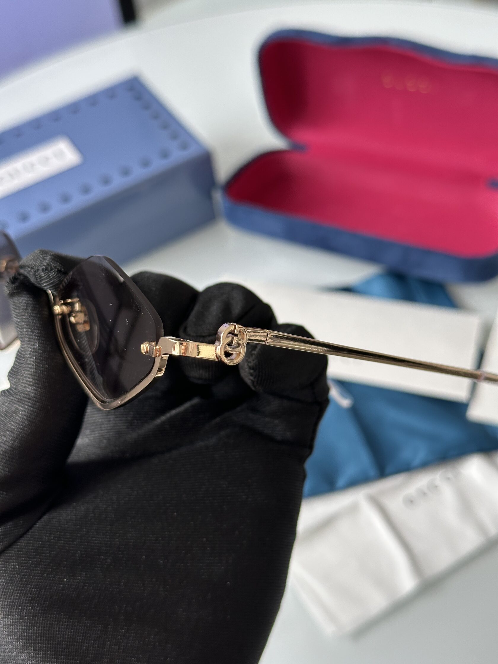 Gucci GG1604S 002 Gold - 15