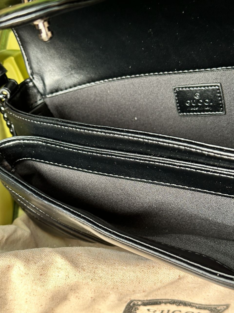 Gucci Marmont Medium Shoulder Bag Total Black - 27