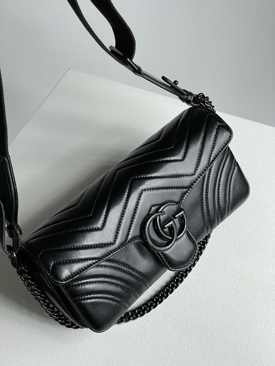 Gucci Marmont Medium Shoulder Bag Total Black - 5