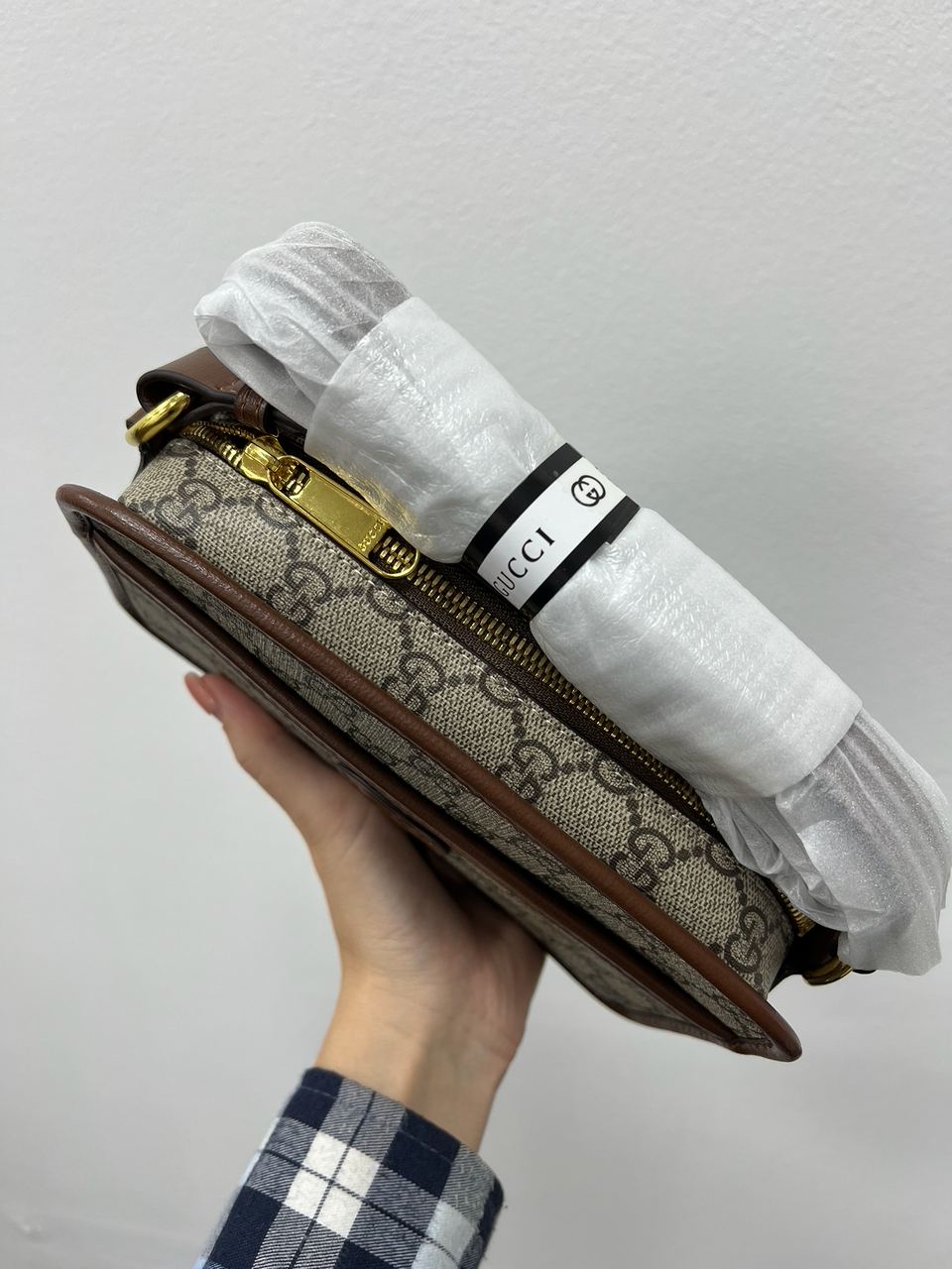 Gucci Mini Bag With Interlocking G - 24