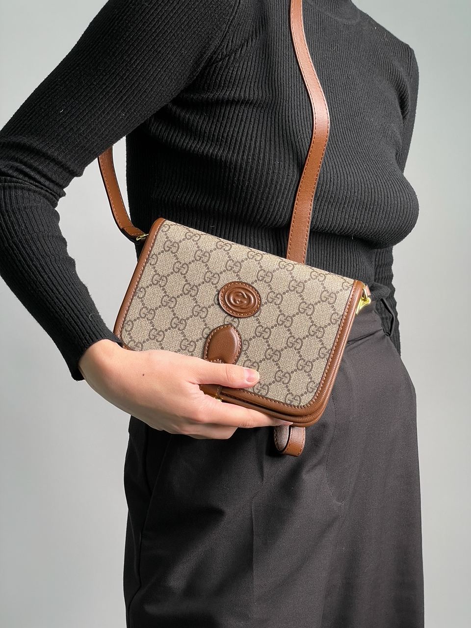 Gucci Mini Shoulder Bag With Interlocking G - 7