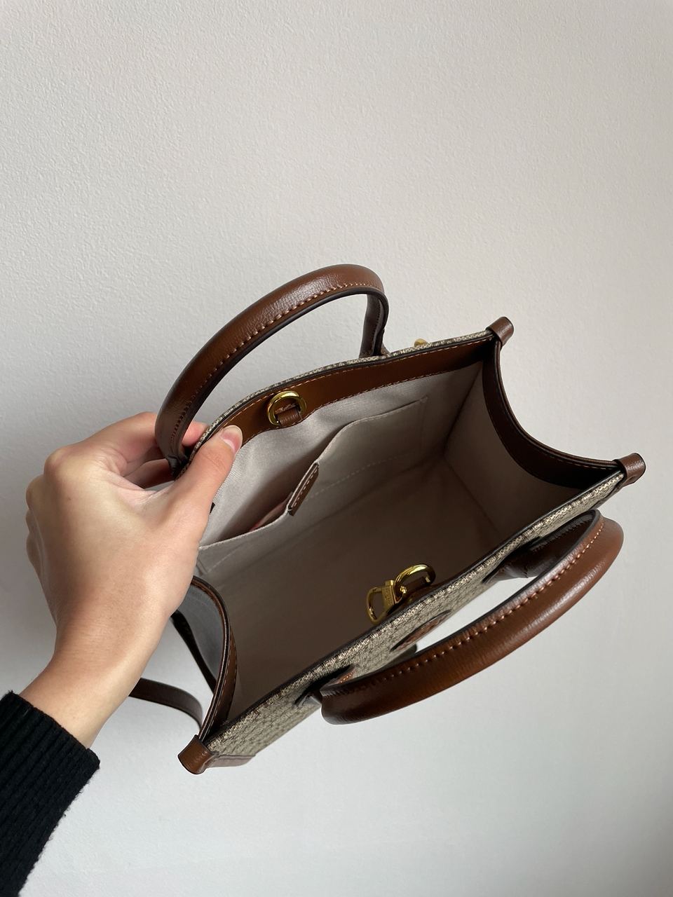 Gucci Ophidia Leather-Trimmed Monogrammed Coated-Canvas Tote Bag - 28