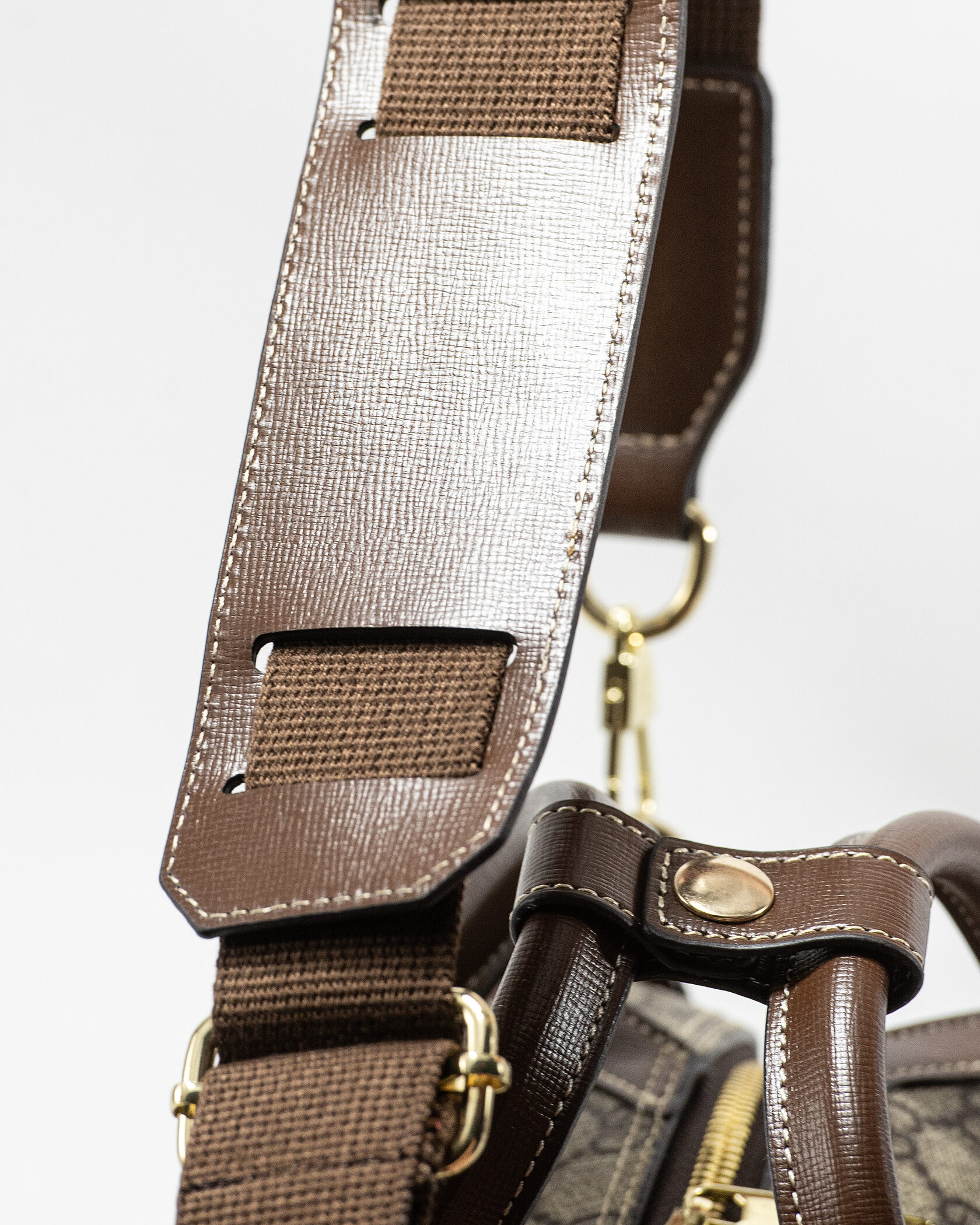 Gucci Small Interlocking G Sports Bag - 11