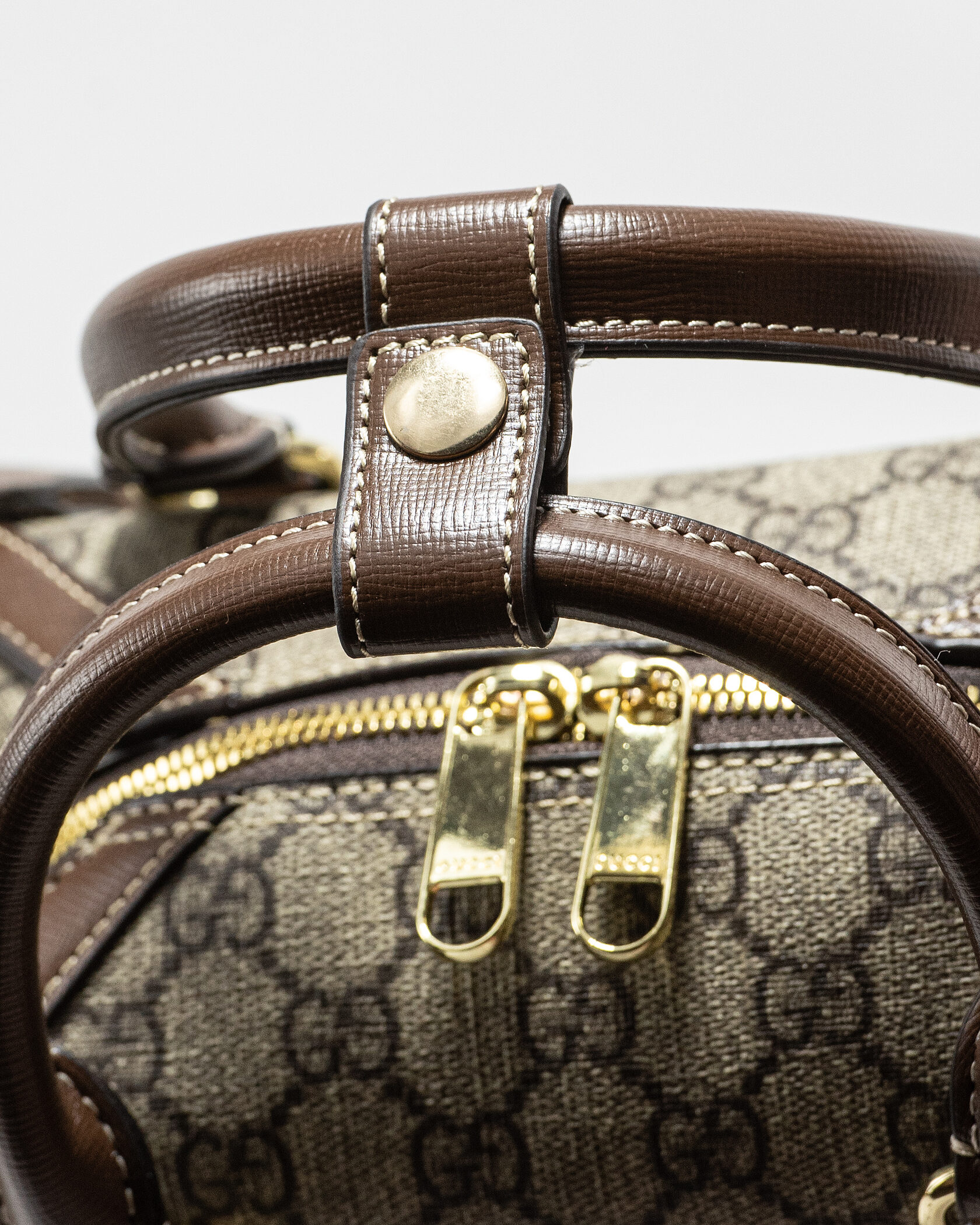 Gucci Small Interlocking G Sports Bag - 9