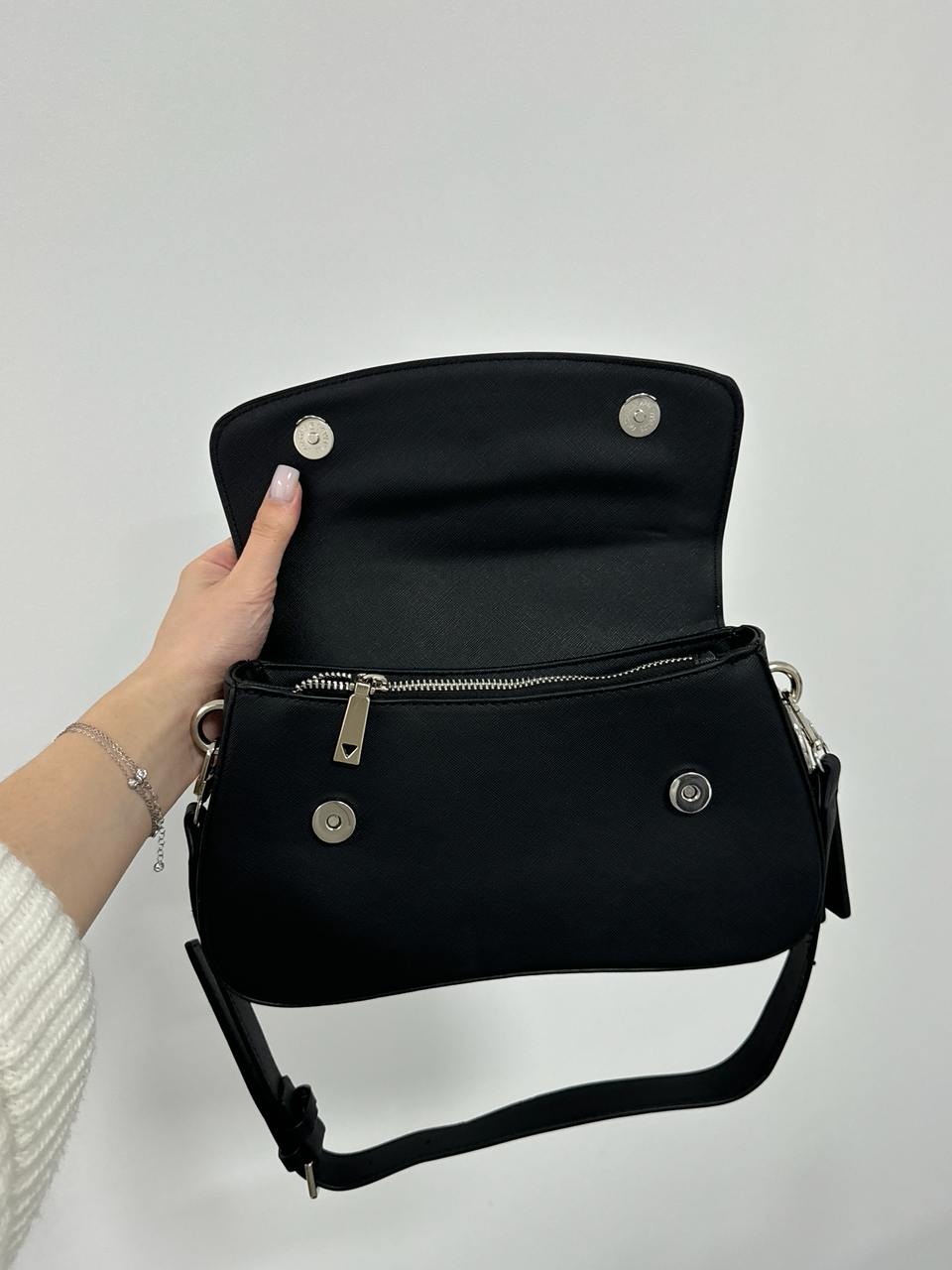 Guess Cordelia Shoulder Bag Black/Silver - 12