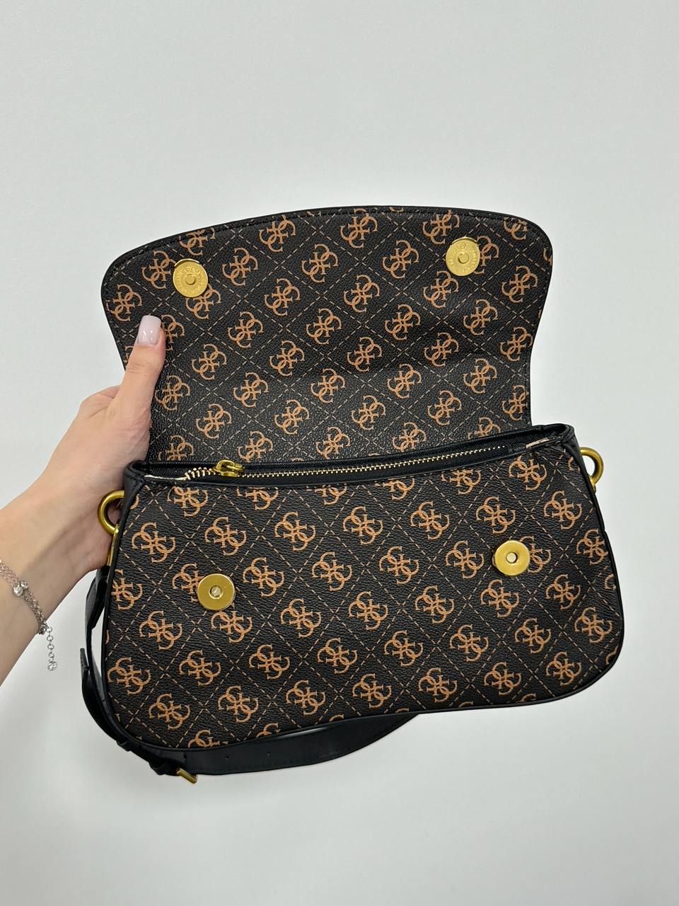 Guess Cordelia Shoulder Bag Brown Canvas Gold - 12