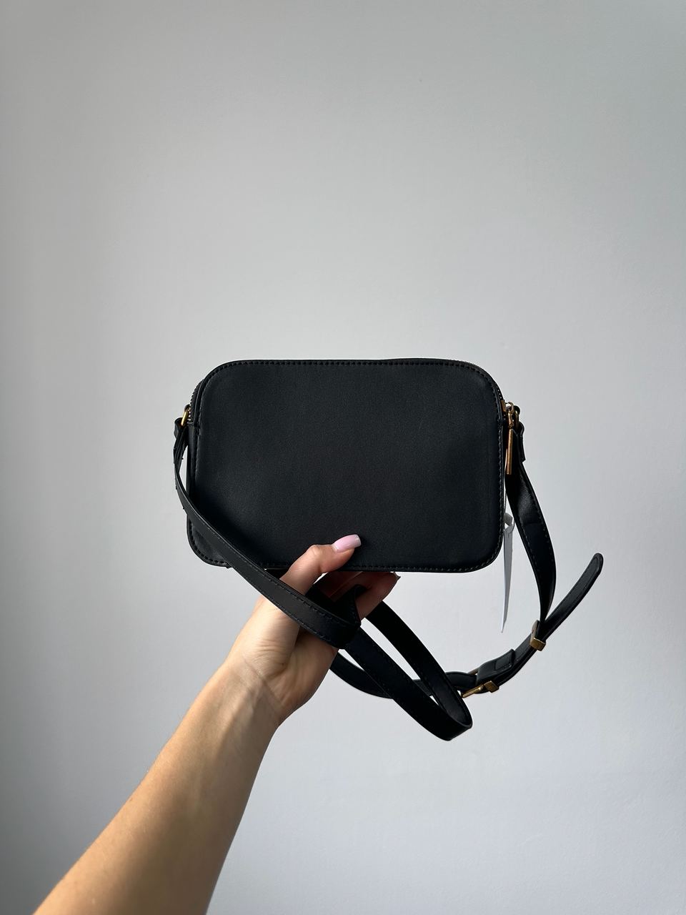 Guess Noelle Crossbody Camera Black/Gold - 6