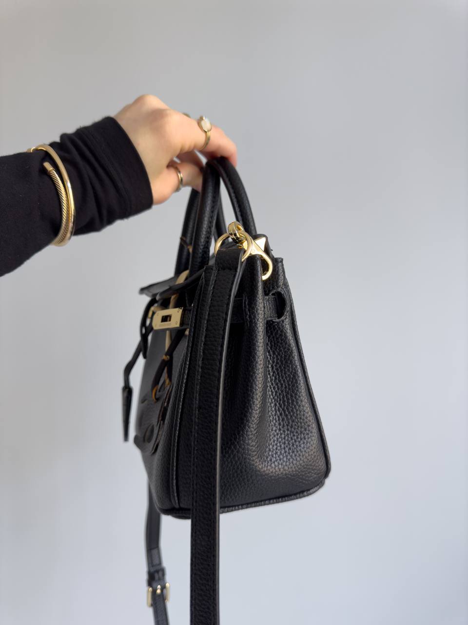 Hermès Birkin 20 Bag in Black Leather - 15