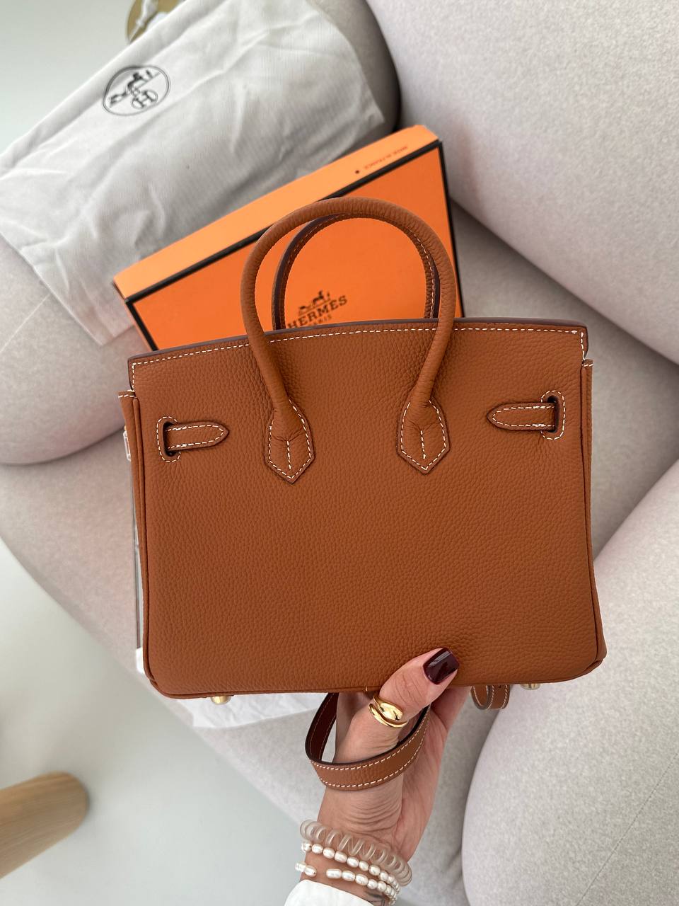 Hermès Birkin 25 Bag in Gold Togo Leather - 9