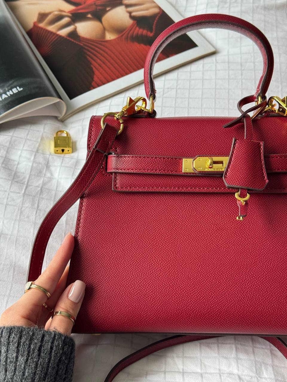 Hermès Kelly 25 Sellier Epsom Leather Bag in Rouge H (Bordeaux/Burgundy) - 10