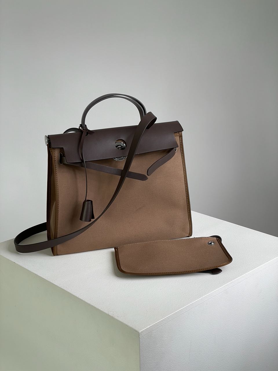 Hermes Herbag Zip 31 Bag Chocolate - 3