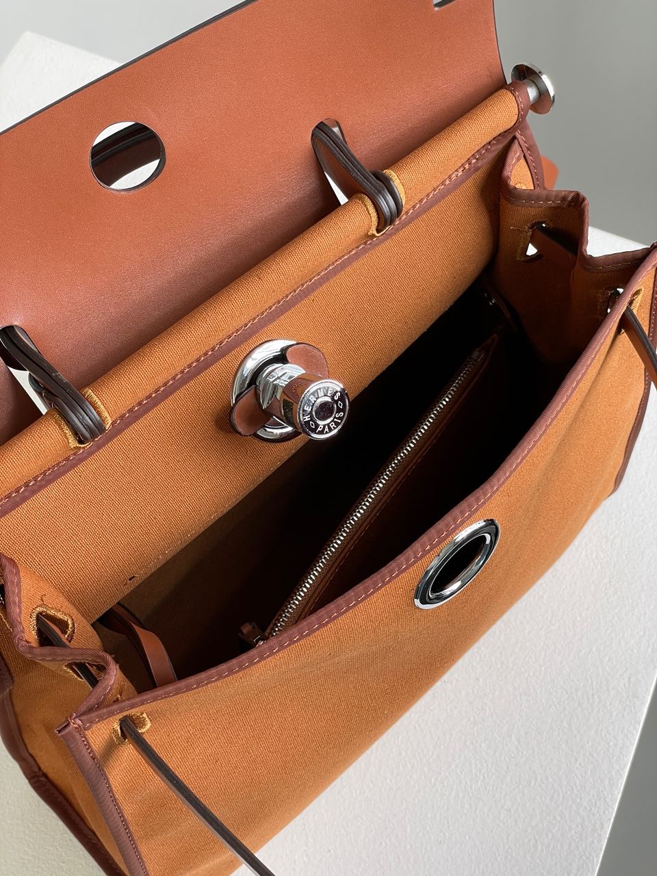 Hermes Herbag Zip 31 Bag Ginger - 24