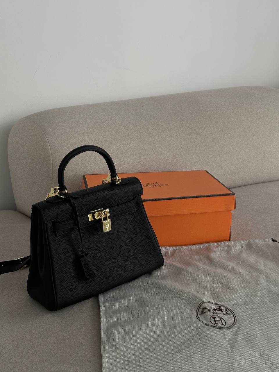 Hermes Kelly 25 Black/Gold - 2
