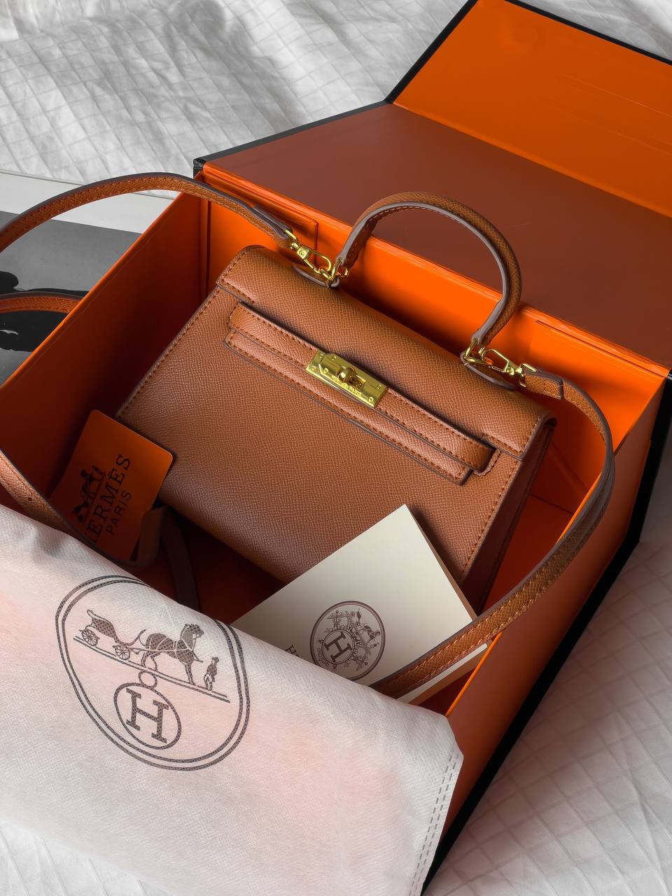 Hermes Mini Kelly 20 Gold GHW - 2