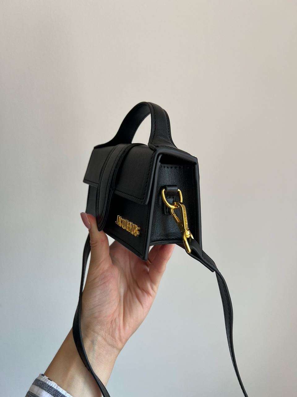 Jacquemus Le Bambino Small Handbag With Adjustable Crossbody Black - 3