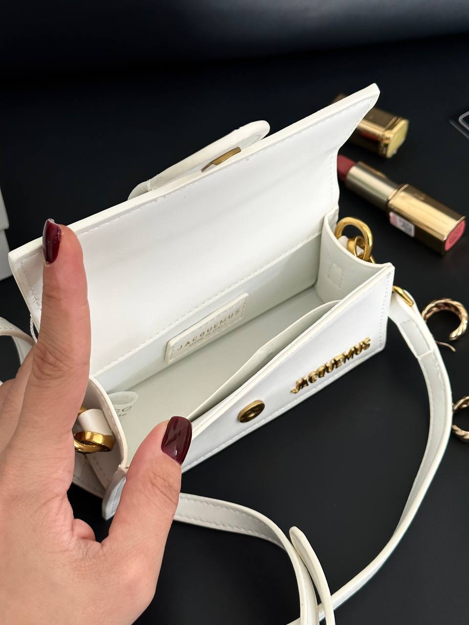 Jacquemus Le Bambino Small Handbag With Adjustable Crossbody White - 3