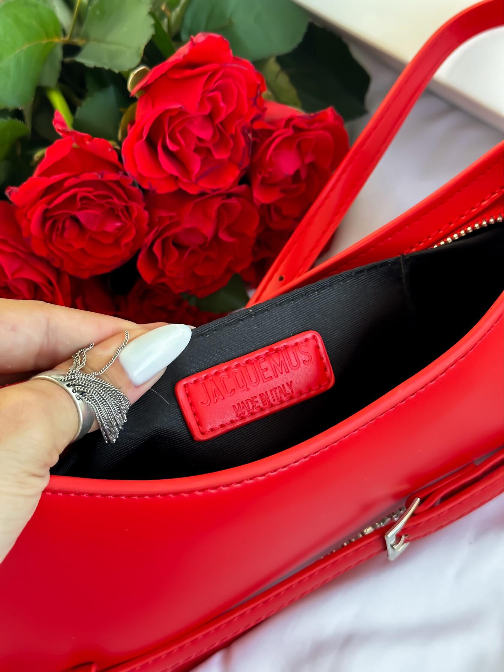 Jacquemus Le Bisou Ceinture Leather Shoulder Bag in Red - 7