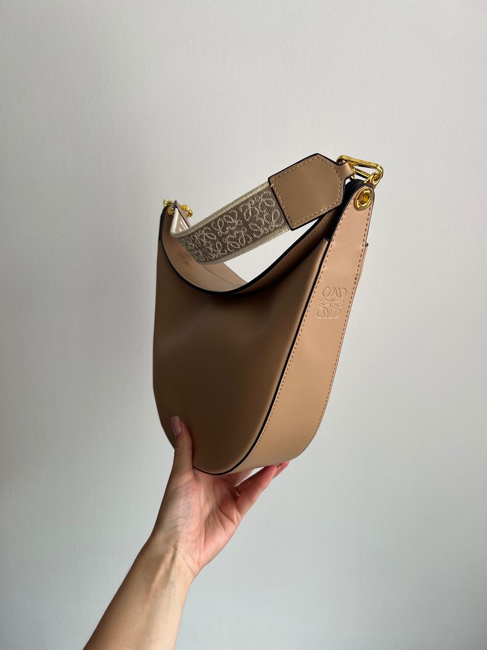 Loewe Luna Leather Shoulder Bag in Beige - 5