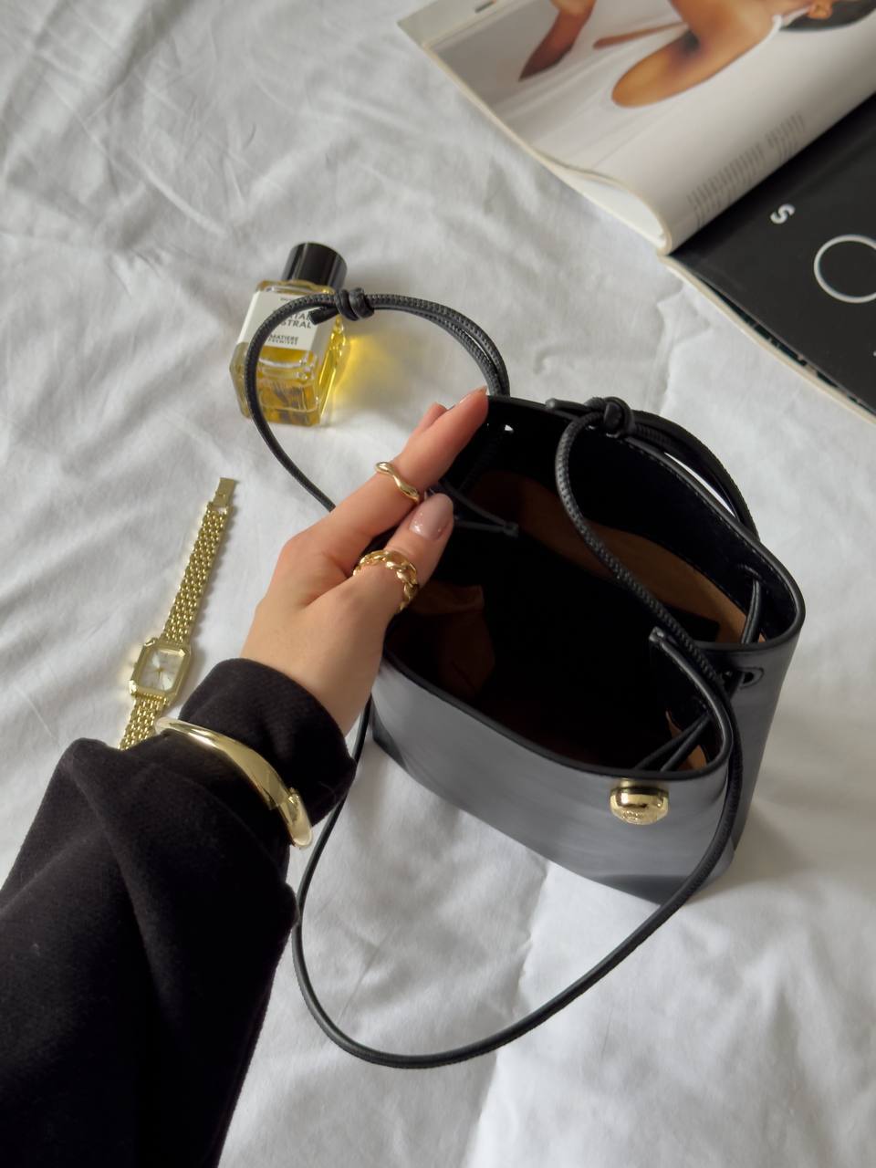 Loewe Pebble Smooth Leather Pouch Black - 10