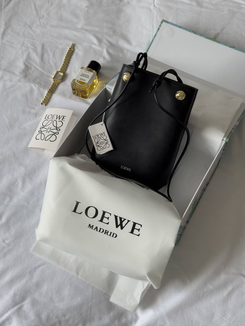 Loewe Pebble Smooth Leather Pouch Black - 2