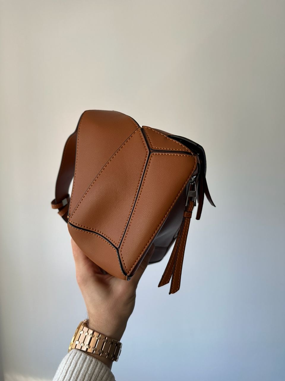 Loewe Puzzle Edge Small Bunbag Brown - 8