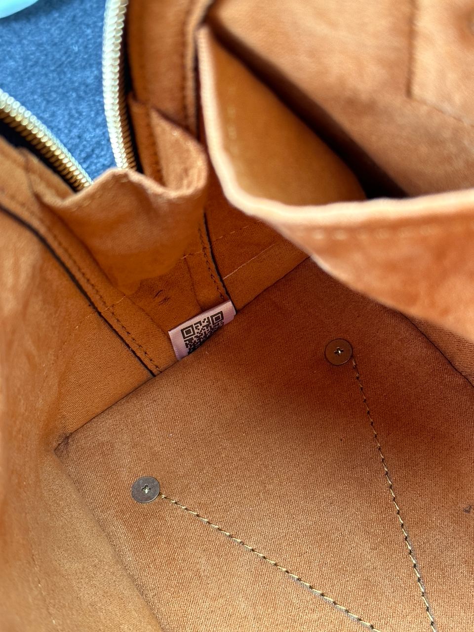 Louis Vuitton Alma BB Bag - 23