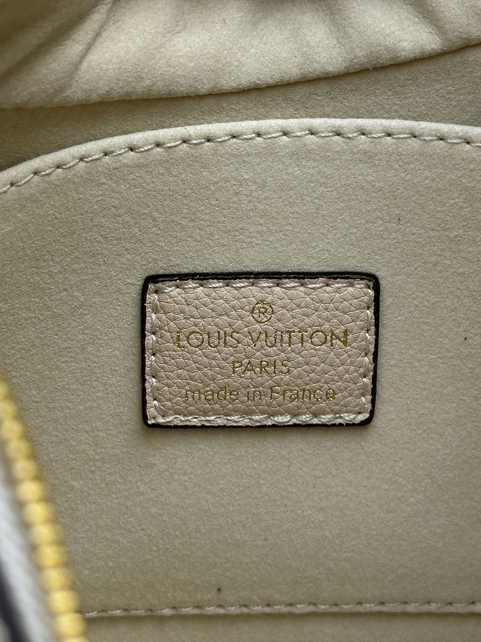 Louis Vuitton Bagatelle Bag Cream - 7