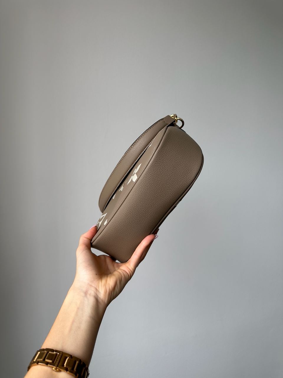 Louis Vuitton Bagatelle Bag Tourterelle / Creme - 7