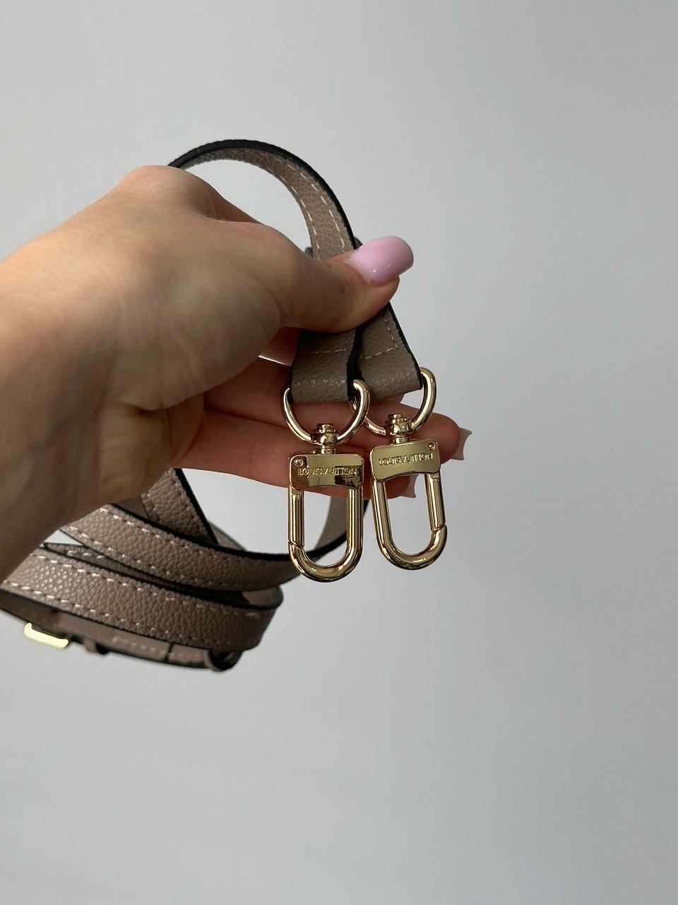 Louis Vuitton Bagatelle Bag Tourterelle / Creme - 9