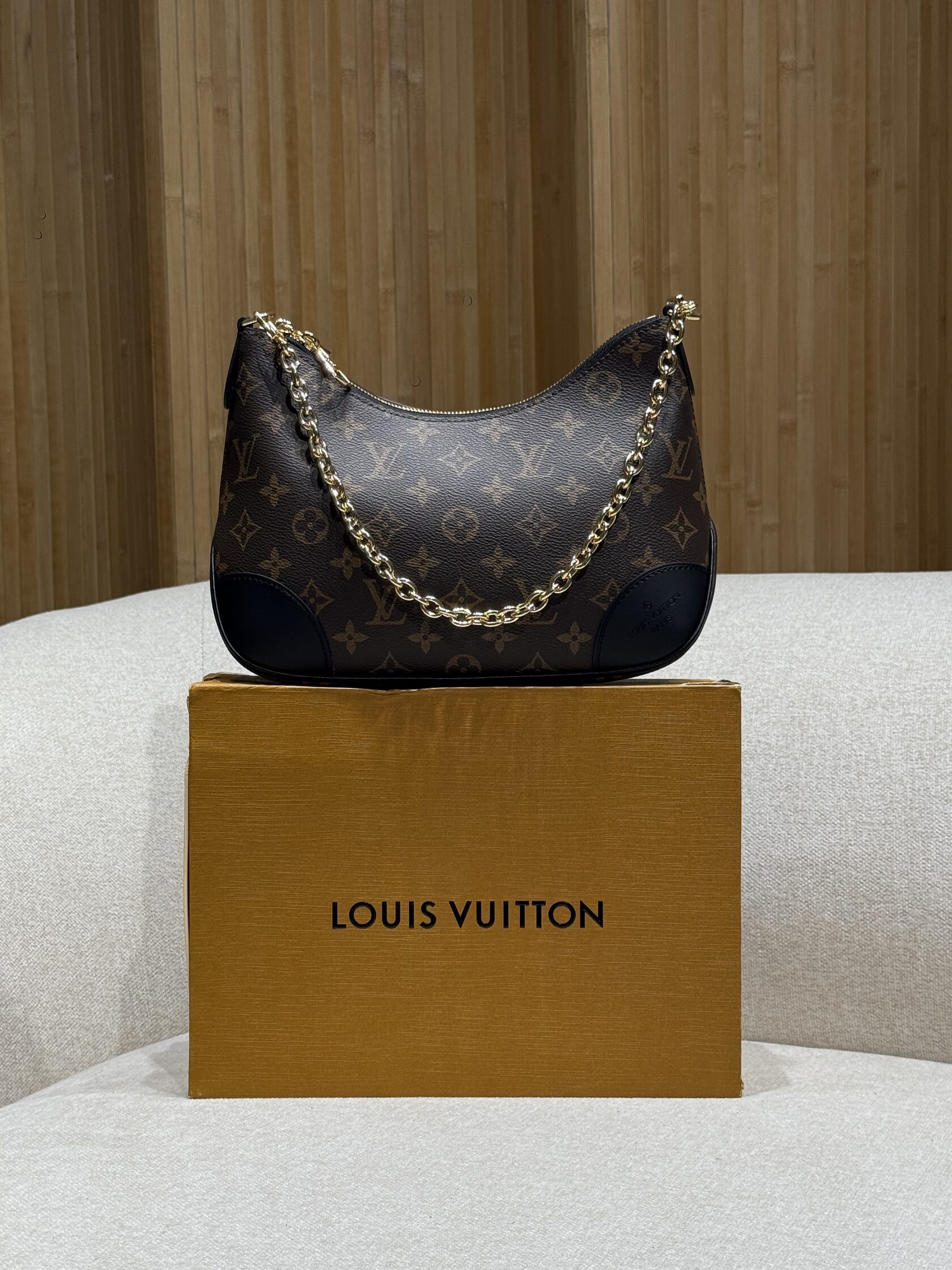 Louis Vuitton Boulogne Monogram Canvas/Black - 10