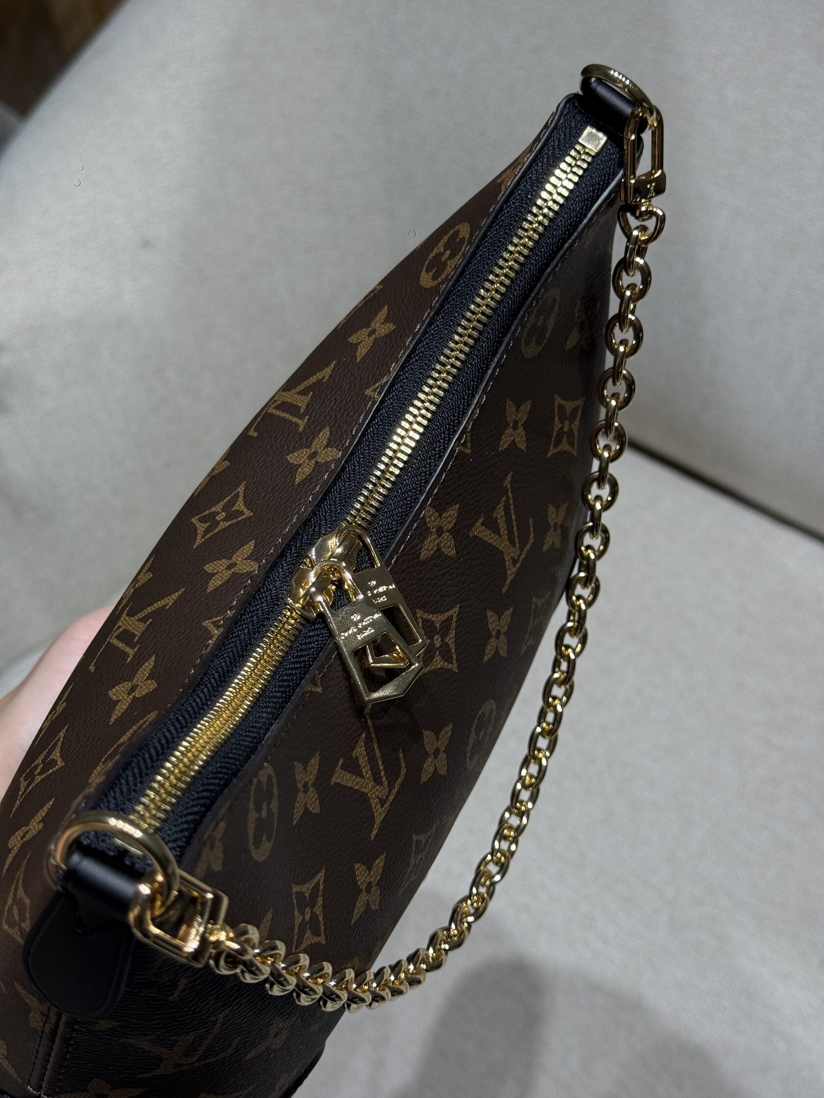 Louis Vuitton Boulogne Monogram Canvas/Black - 15