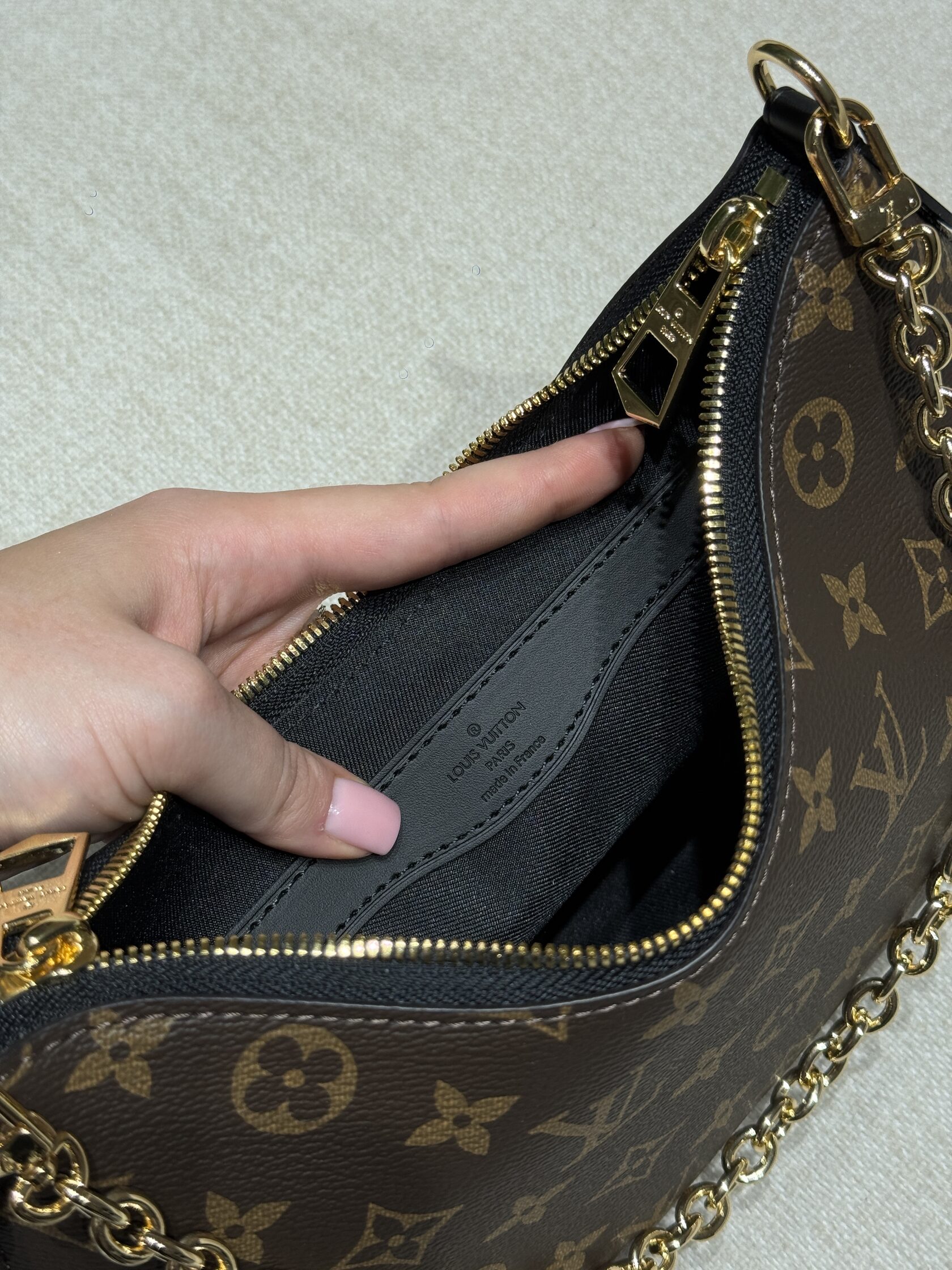 Louis Vuitton Boulogne Monogram Canvas/Black - 19
