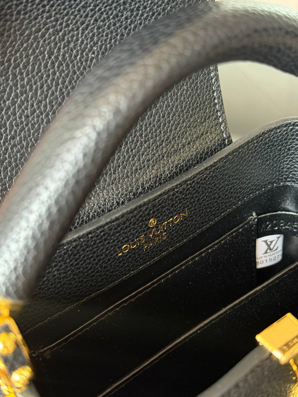 Louis Vuitton Capucines BB Black/Gold - 9