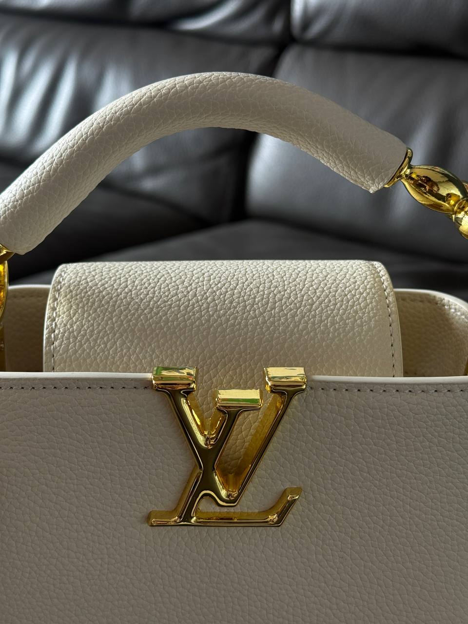 Louis Vuitton Capucines BB Milk/Gold - 4