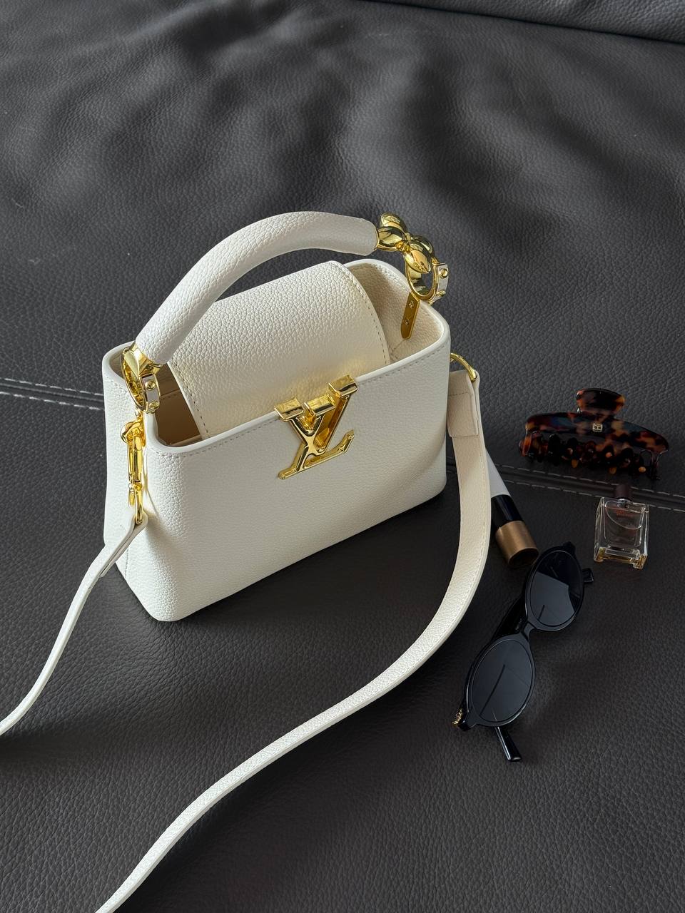 Louis Vuitton Capucines BB Milk/Gold - 5